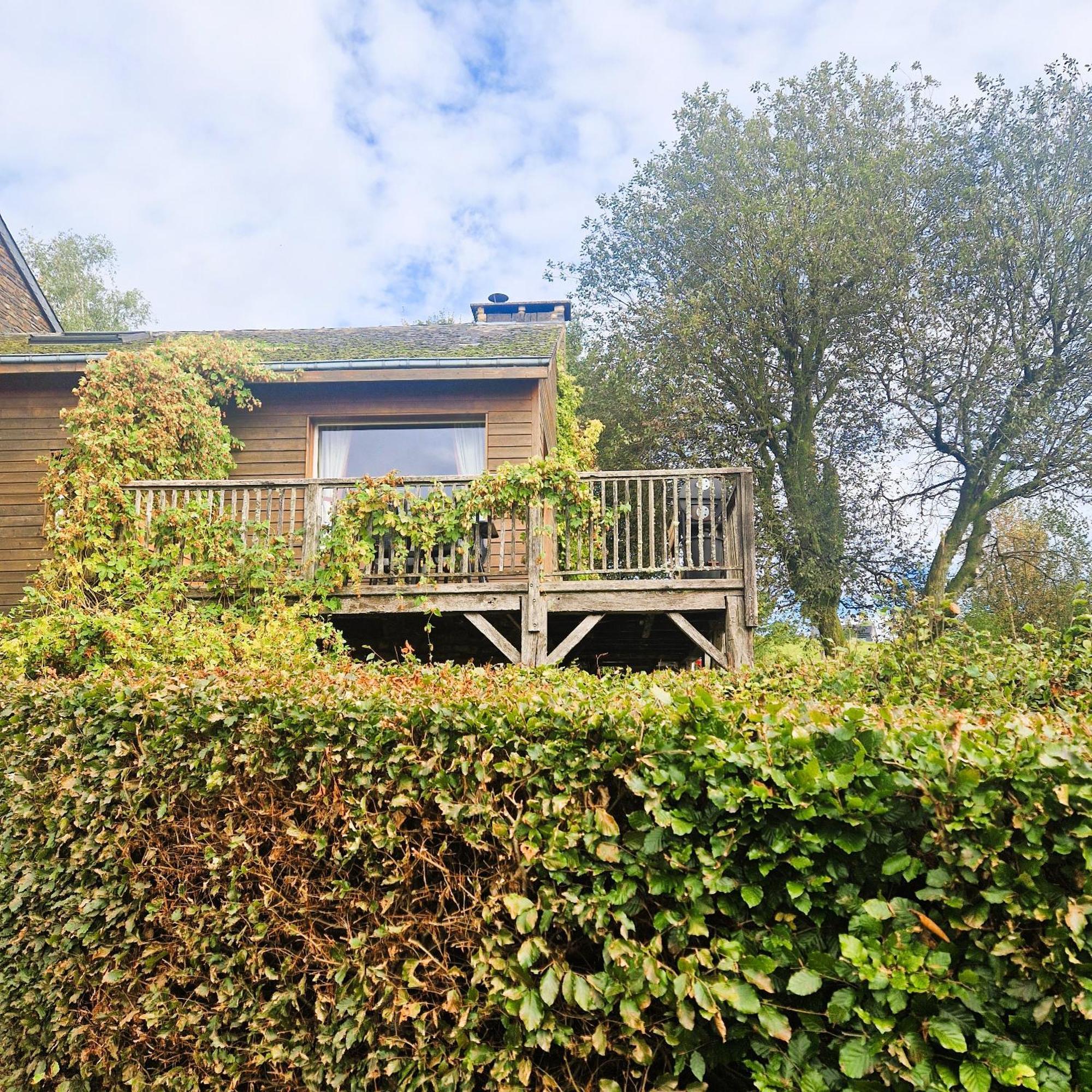 Woodstone Villa Herbeumont Exterior photo