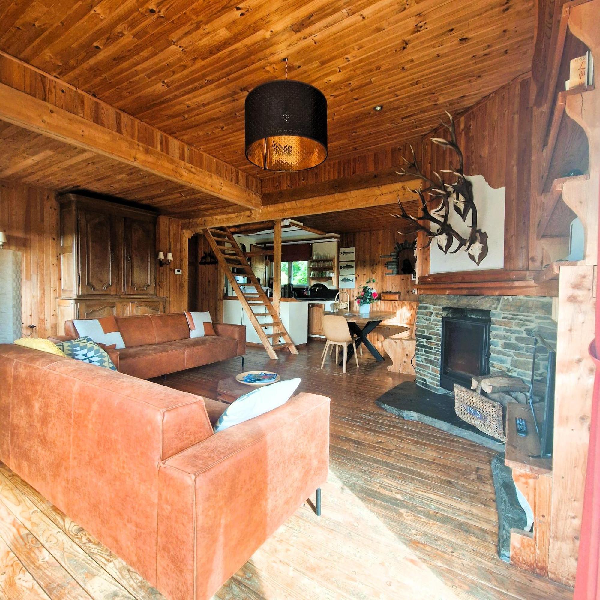 Woodstone Villa Herbeumont Exterior photo